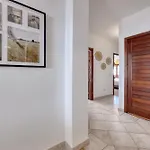 Casa Bonica - Ocean Views - 2 Min By Lanzarote Апартаменты *
