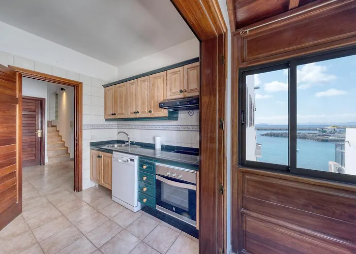 Apartamento Casa Bonica - Ocean Views - 2 Min By Lanzarote