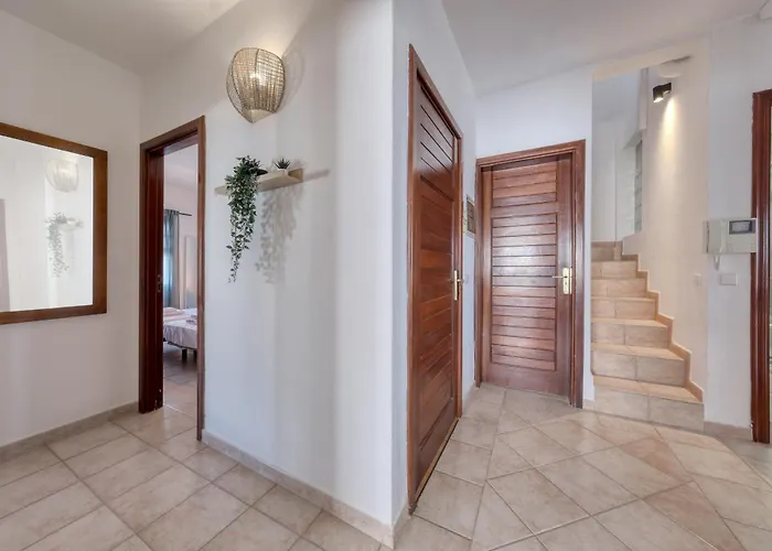 Casa Bonica - Ocean Views - 2 Min By Lanzarote *