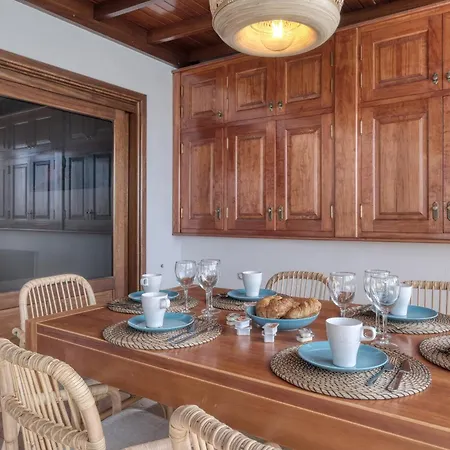 Casa Bonica - Ocean Views - 2 Min By Lanzarote Apartamento